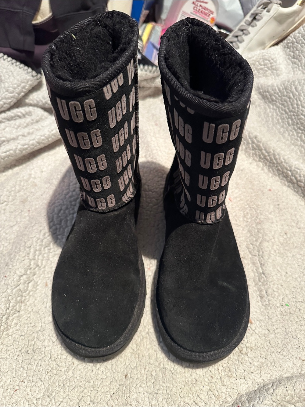 UGG - Classic Short Boot
